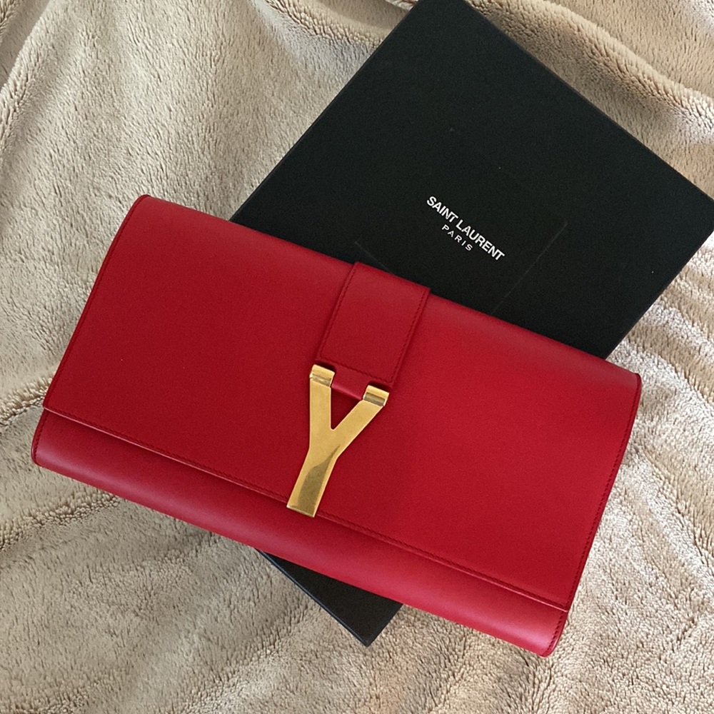 Saint Laurent clutch